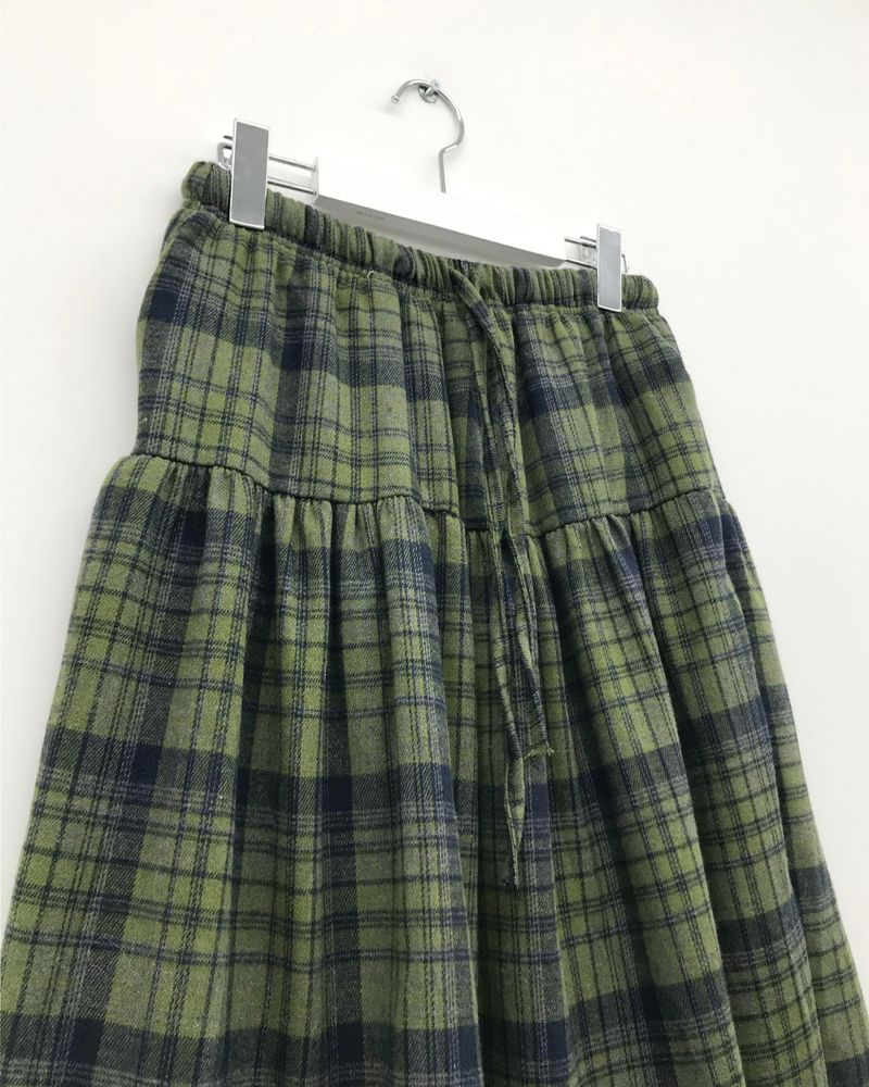 Windy Checkered Long Skirt (1color)