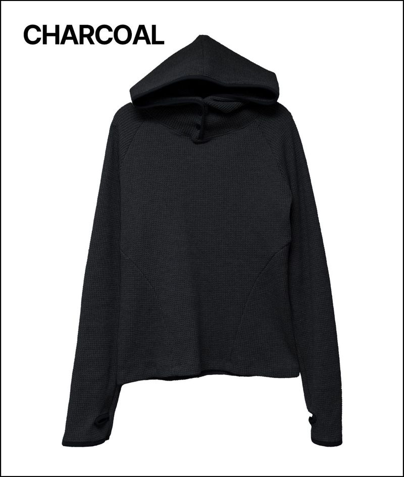 Revi henry neck hoodie (finger whole)