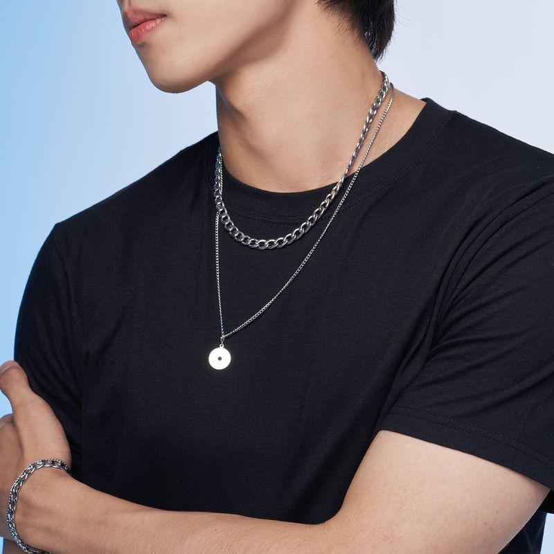 MOONLIGHT STAR NECKLACE