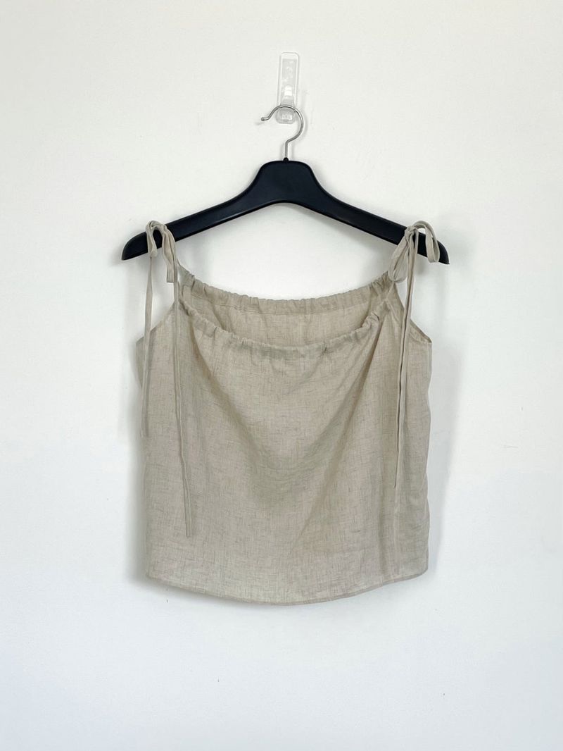 Cynthia sleeveless