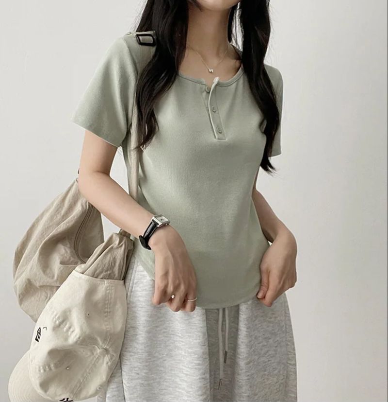 Waddoo hem round button short sleeve tee