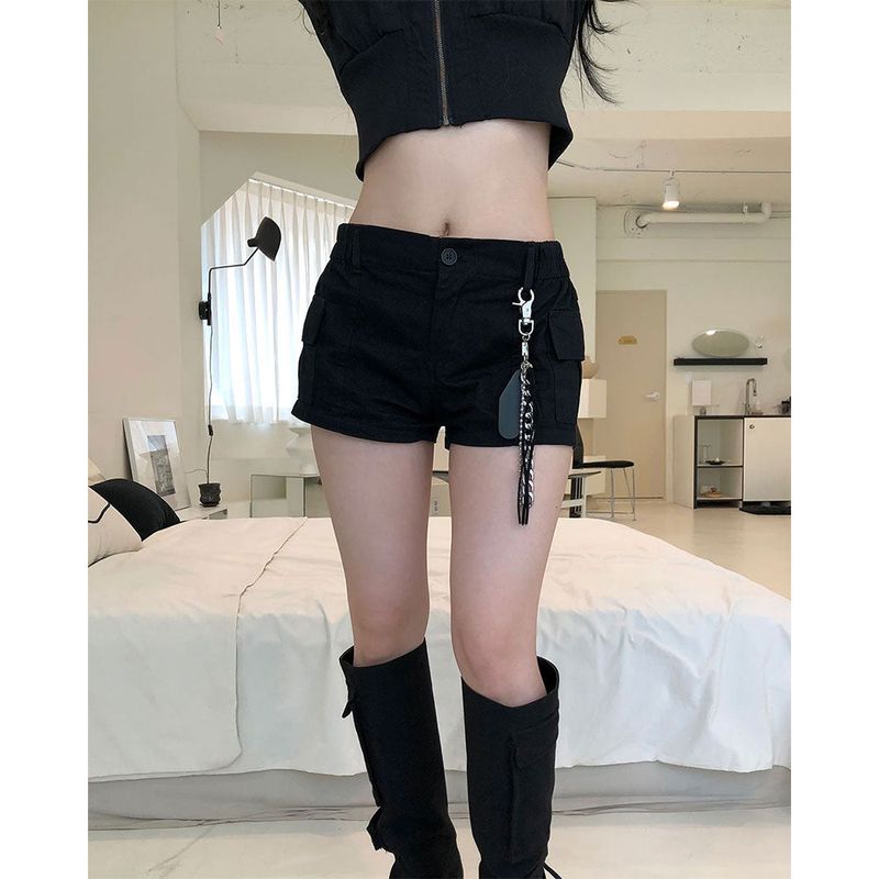 This Pocket Shorts
