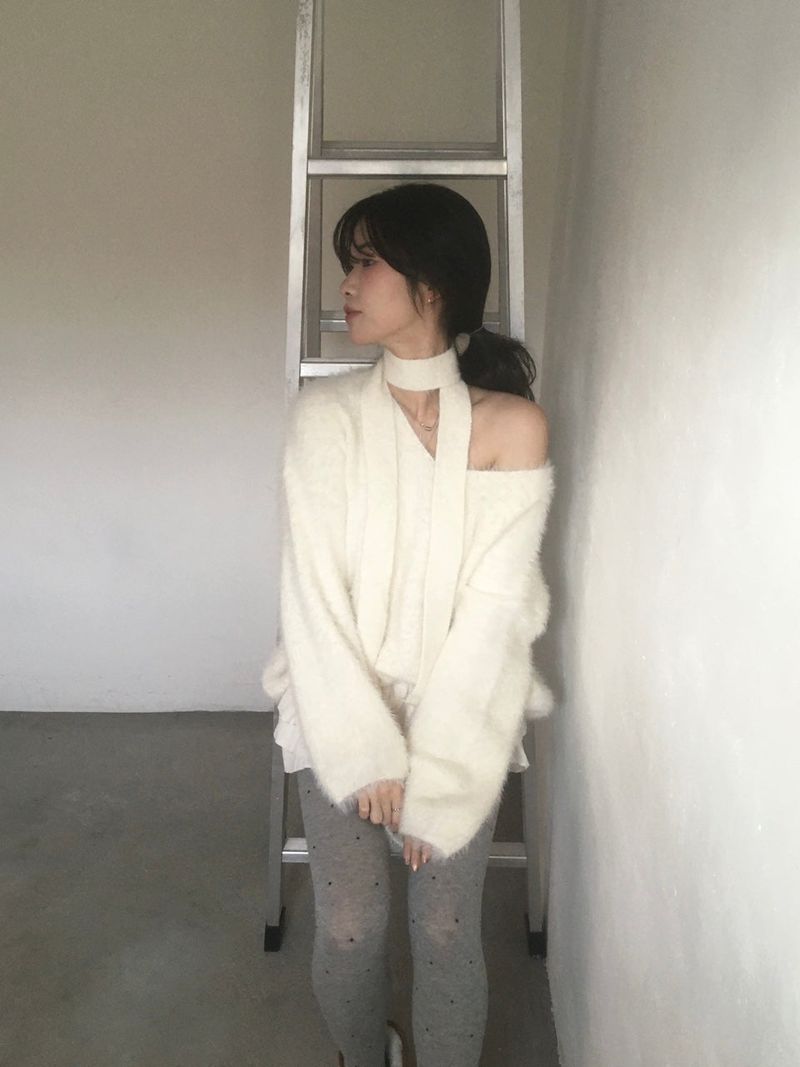 Fur V-neck muffler set