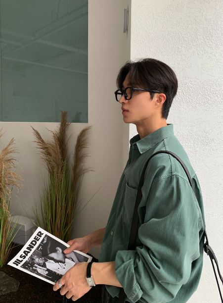 Wonderant Overfit Maximum One Pocket Pigment Shirt