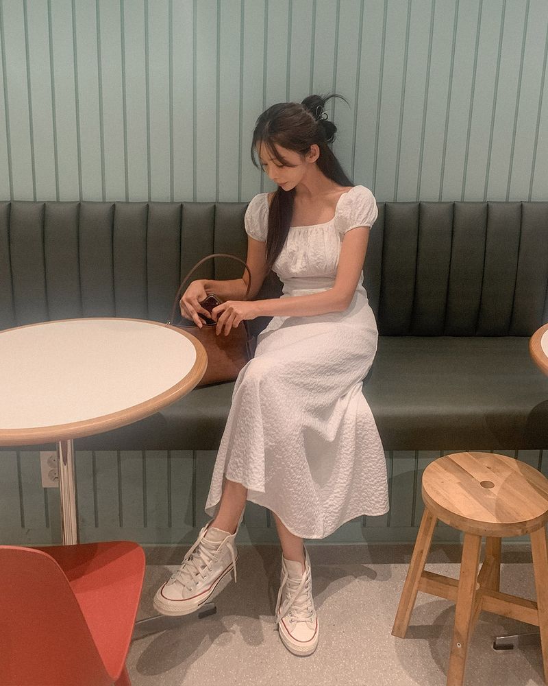 Del Flower Puff Long Dress