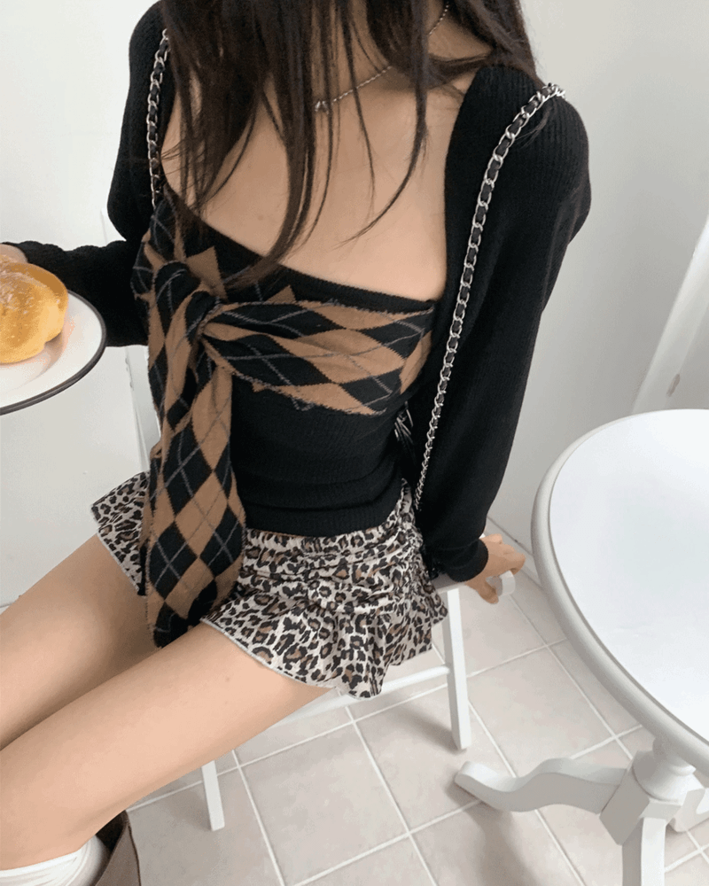 GUSTA（グスタ）の「Dear.luv Diamond Tube Top Bolero Knit Cardigan SET (2 colors)（Setup）」