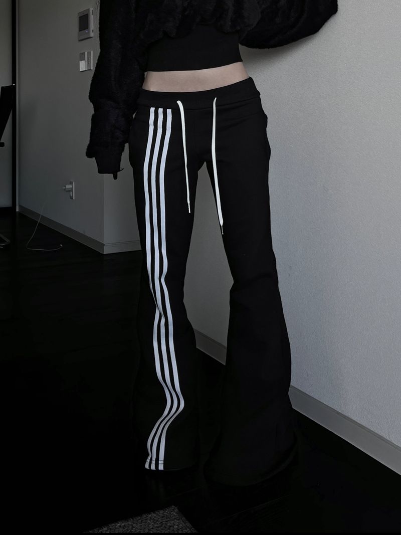 URBAN UNIQUE(アーバンユニーク)の「slim-fit bootcut track pants (2color)(Pants)」