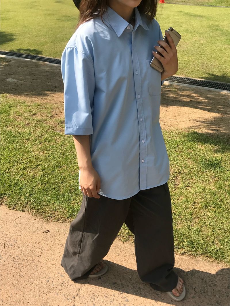 Essential half shirt