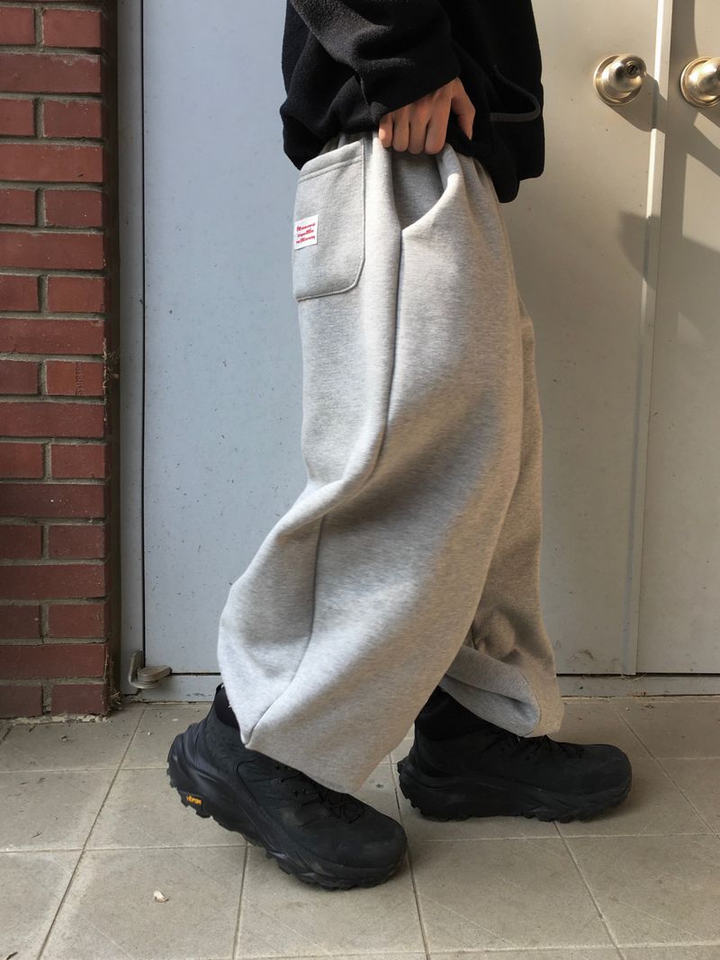 Limit Boa Fleece Sweatpants 5C