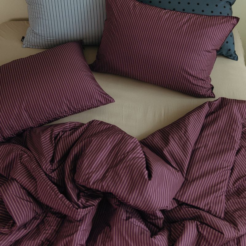 Dust-Free Classic Stripe - Purple Duvet Cover - Q size