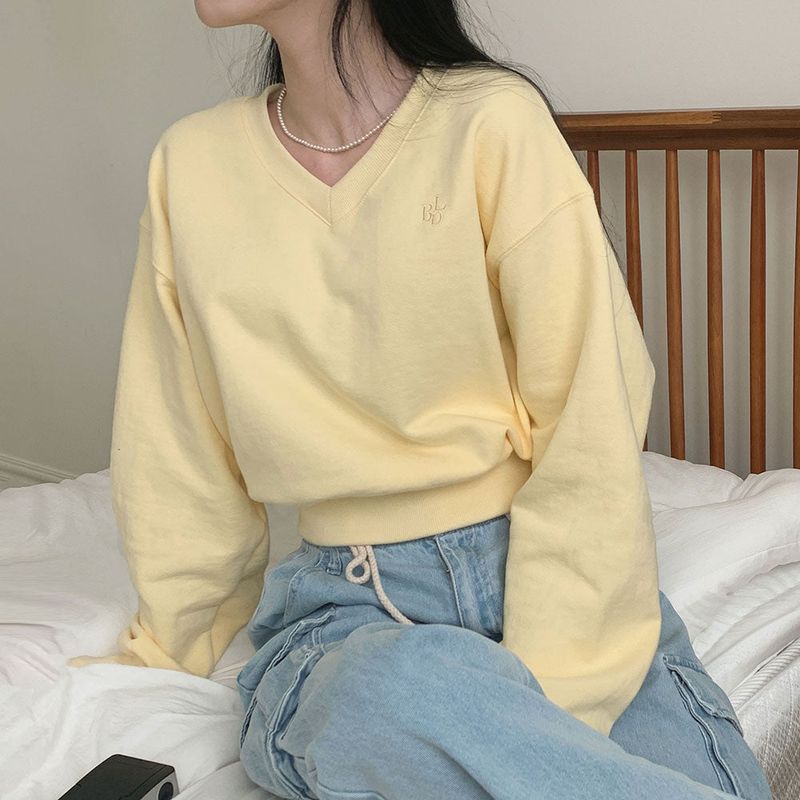 [Bellide made] Pastel V-neck cropped sweatshirt