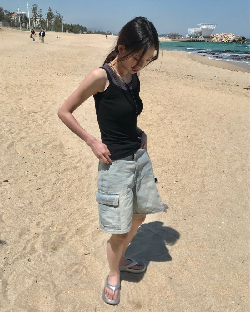 Lina sleeveless