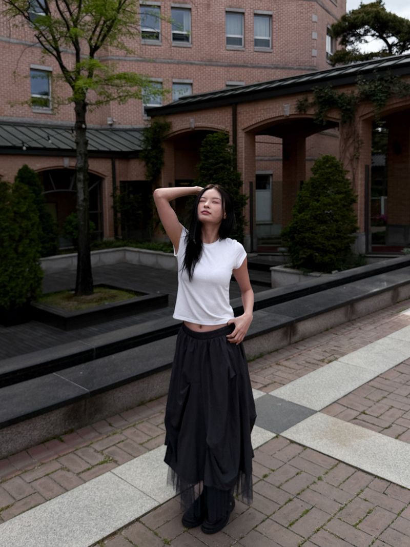 DOUBLE LAYERED MESH SKIRT