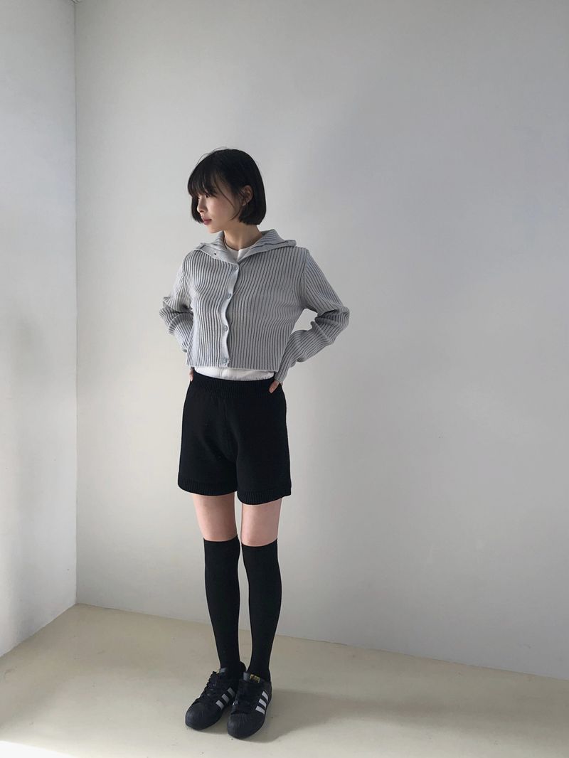 Lovely wide knit shorts