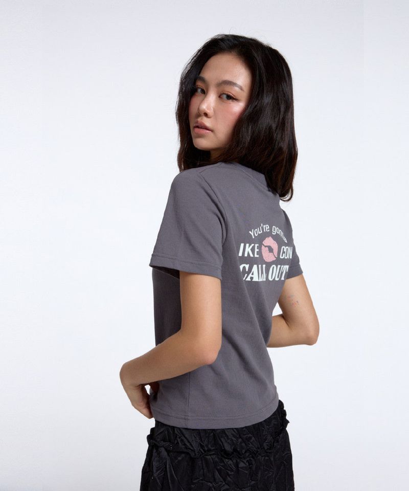 CALLOUT STANDARD TEE/ CHARCOAL