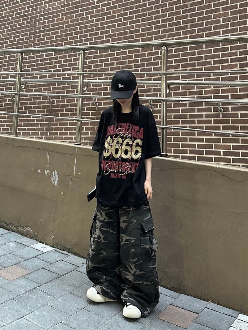 camo cargo sweatpants