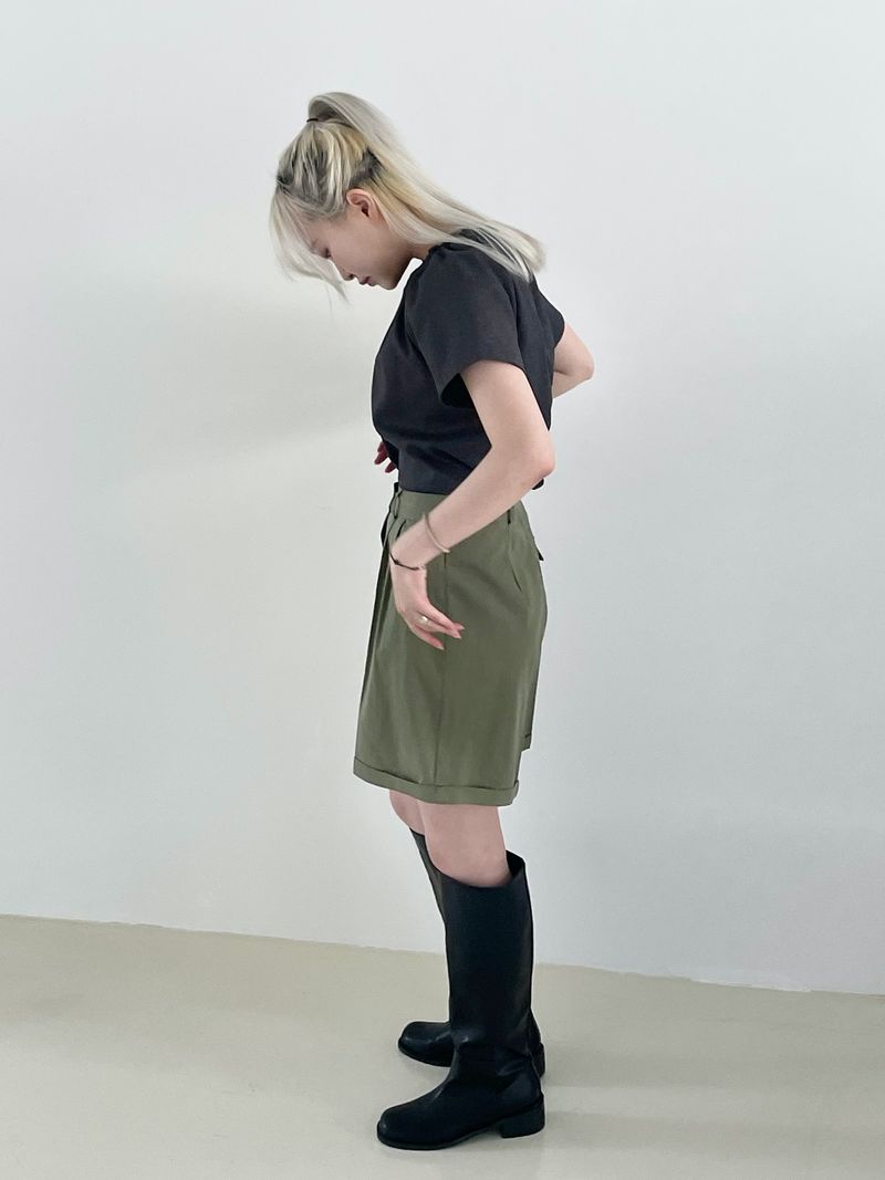 Rollup pintuck mini pants