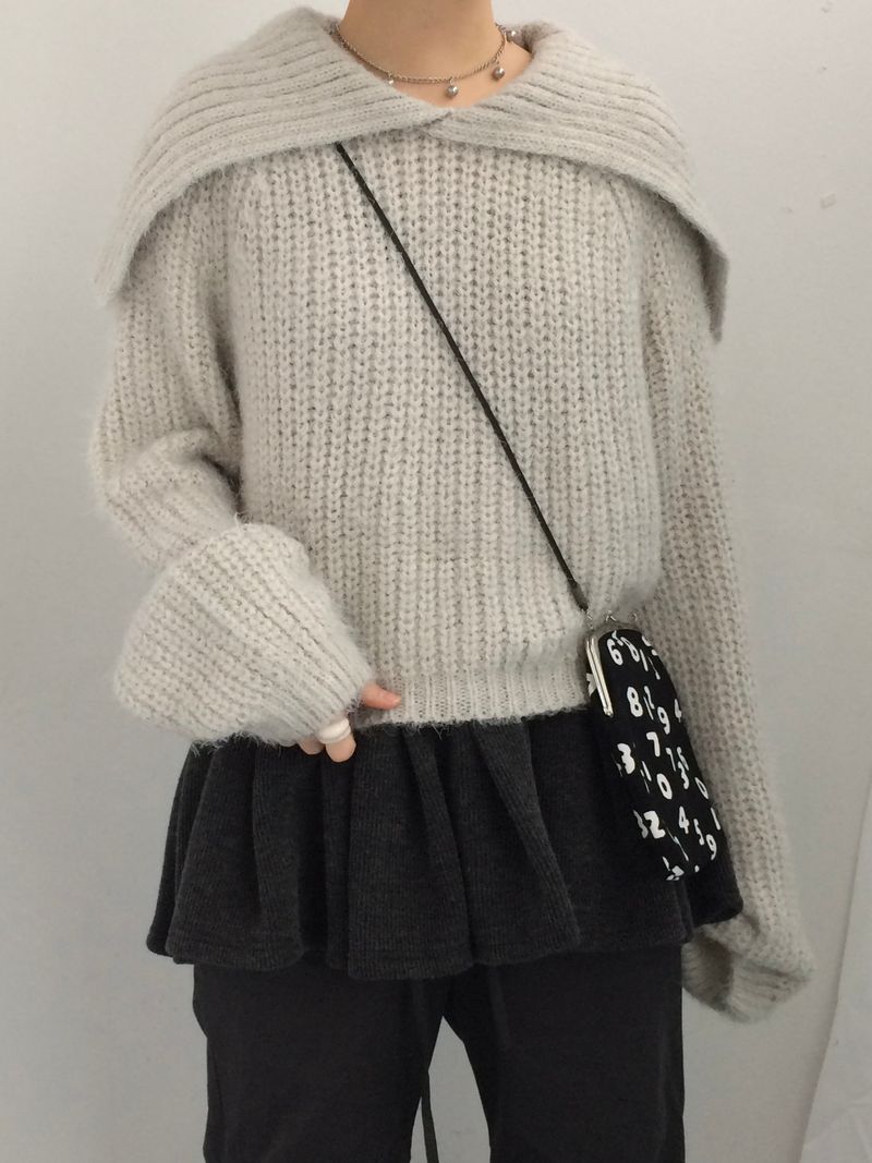 Shoulder collar loose knitwear