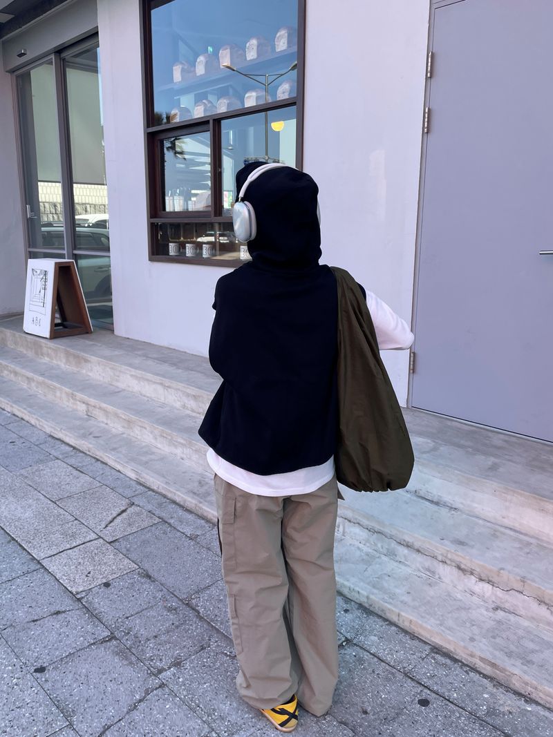 Four cargo pants