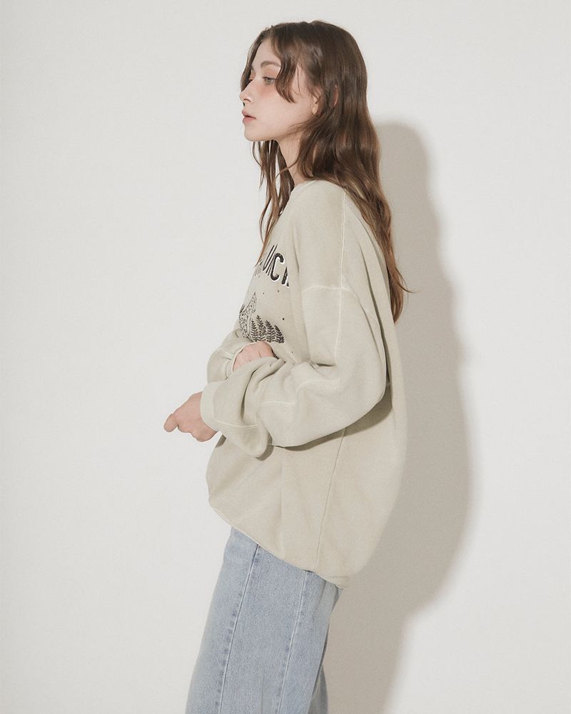 SNOW LEOPARD PRINT SWEATSHIRT [brushed] [BEIGE]