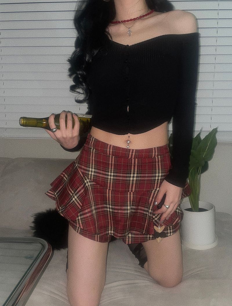 Frill checker skirt pants