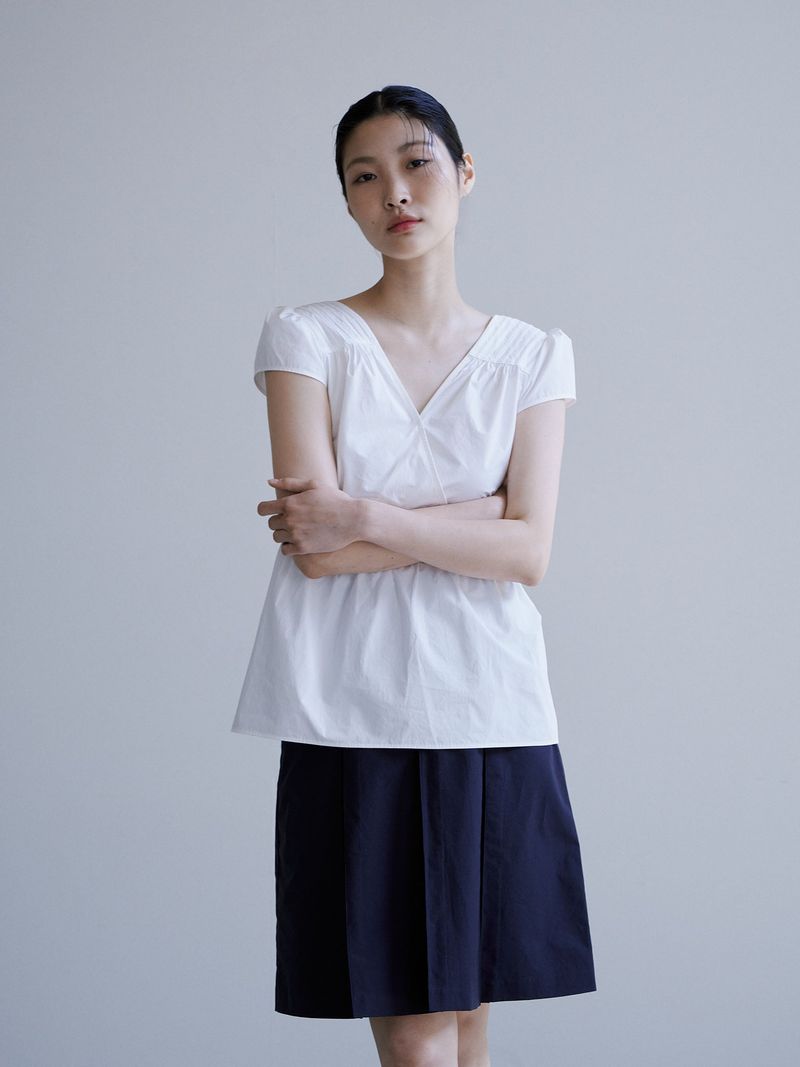 PUFF PIN TUCK BLOUSE [ WHITE ]