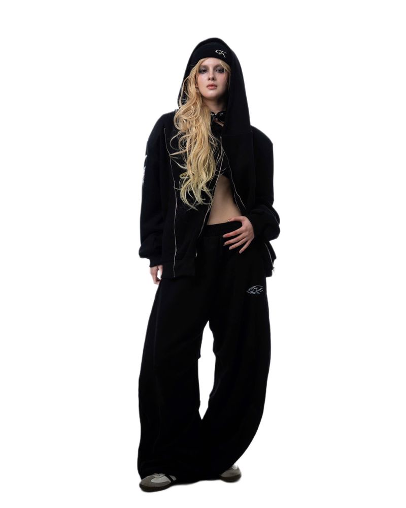 BLACK SWEAT PANTS