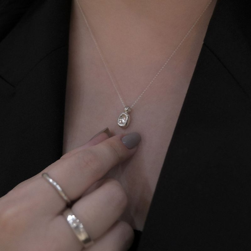 [MADE] eris necklace