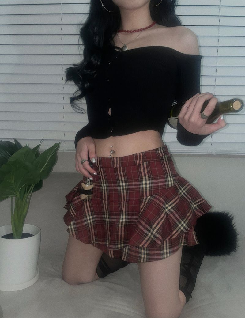 Frill checker skirt pants