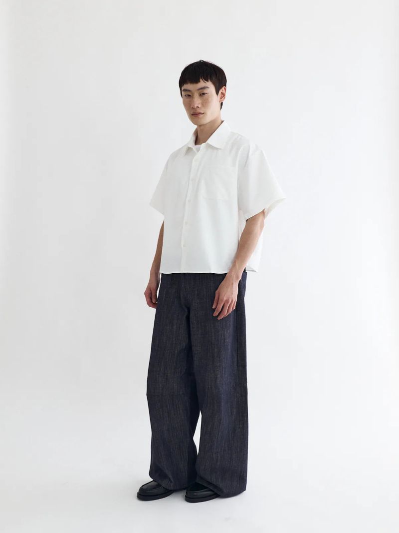 26SS TP6 Wide-Fit Solid Shirt