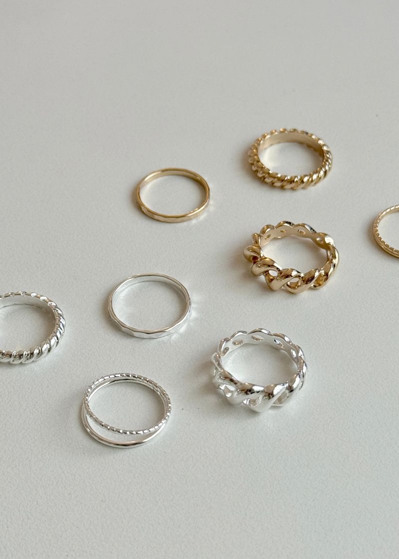 Blingmoon（ブリングムーン）の「[4 set] bold chain ring set / 2 colors / daily simple mood silver ring（Accessories）」