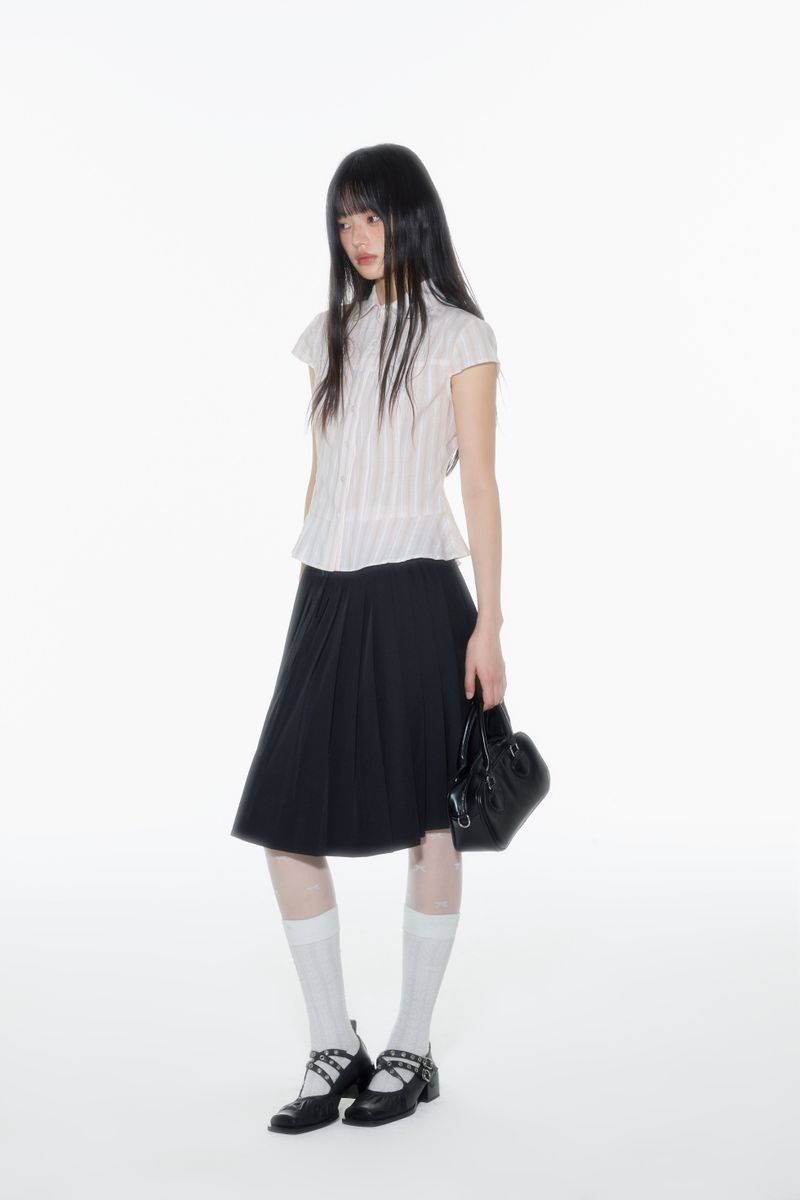 ピンクストライプスリーブシャツ