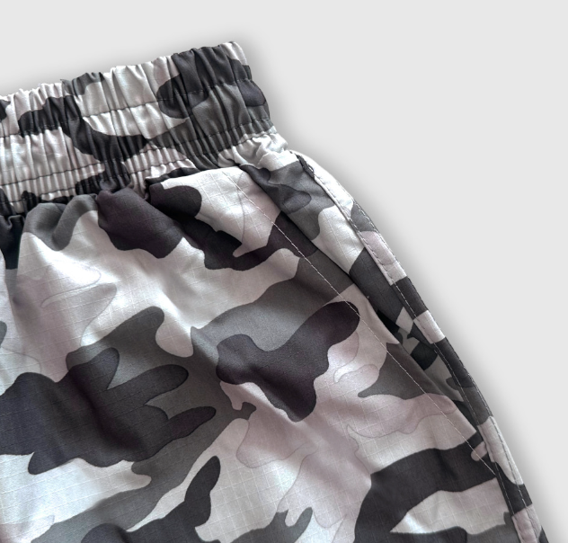 Kuiper Half Bermuda Nylon Cargo Shorts