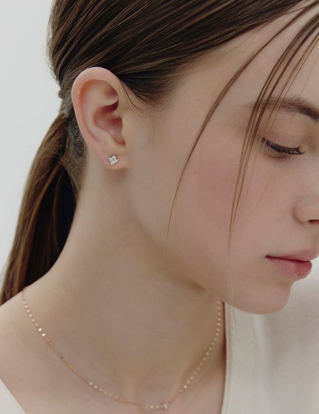hyeres lor（イエール・ロール）の「26SS★ Truly Essence 14K Merry Flower Earrings（Accessories）」