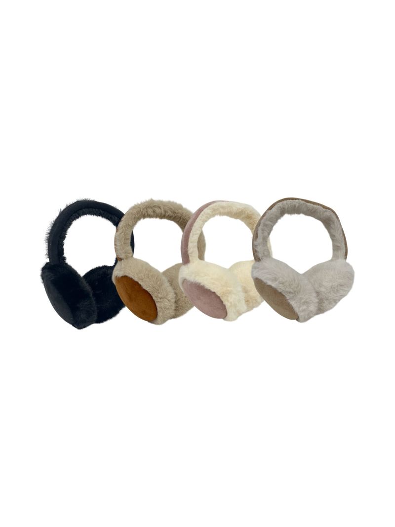 mustang ugg eardori
