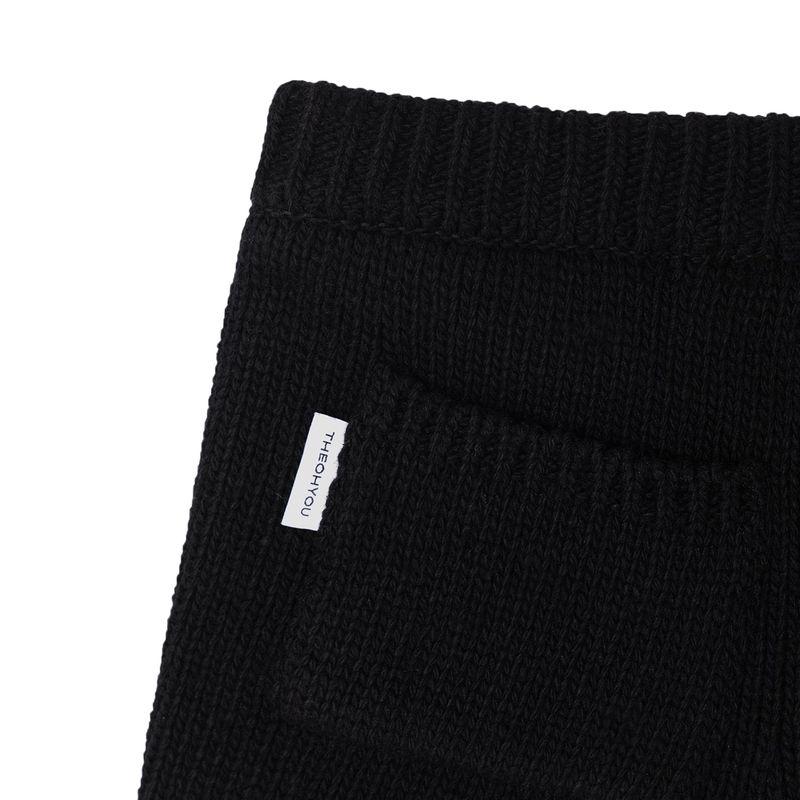 THEOHYOU KNIT SHORTS (BLACK)