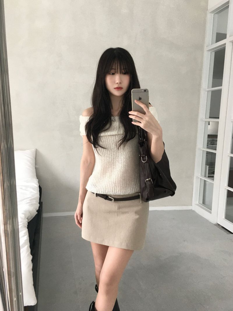 Vine Low-rise Mini Skirt (4 colors)
