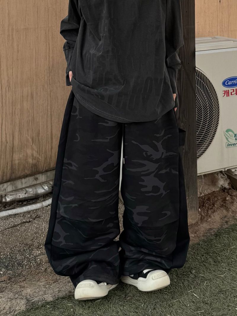 camo panel hammer pants