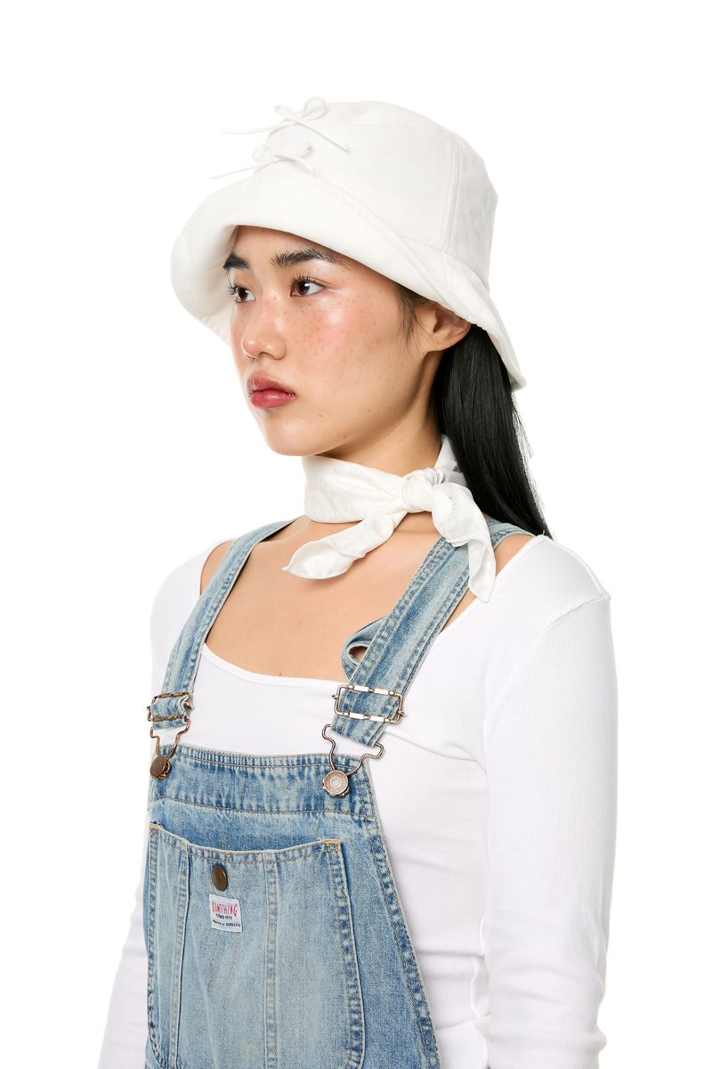 RIBBON VELVET HAT / WHITE