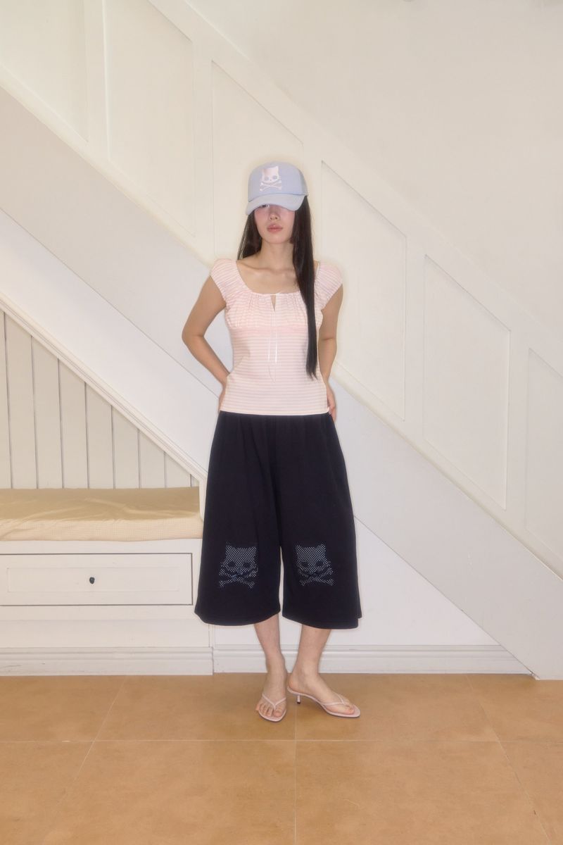 KIRI SKULL PATCH SWEAT BERMUDA SHORTS (NAVY)