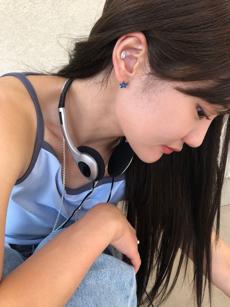 フルーツドゥードルピアス（ネイビー） - スター