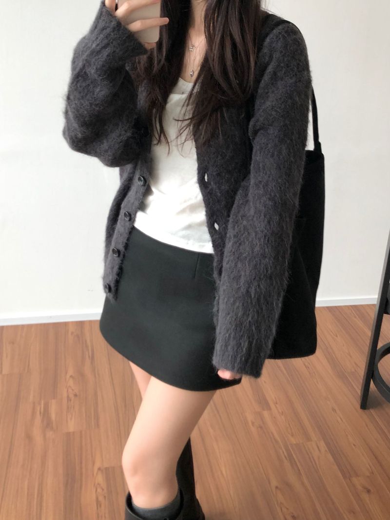 Lev wool mini skirt (2 colors)