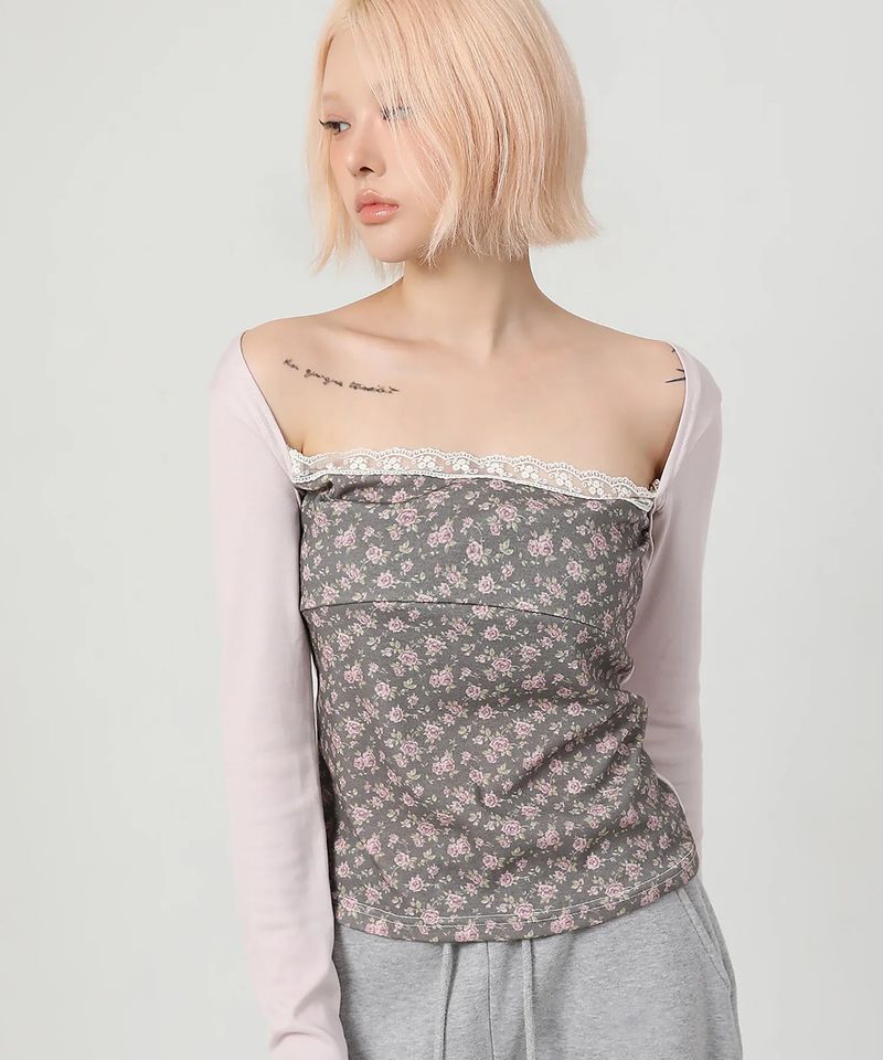 cattline（カトリーヌ）の「レイヤード フローラル Tシャツ ピンク（トップス）」