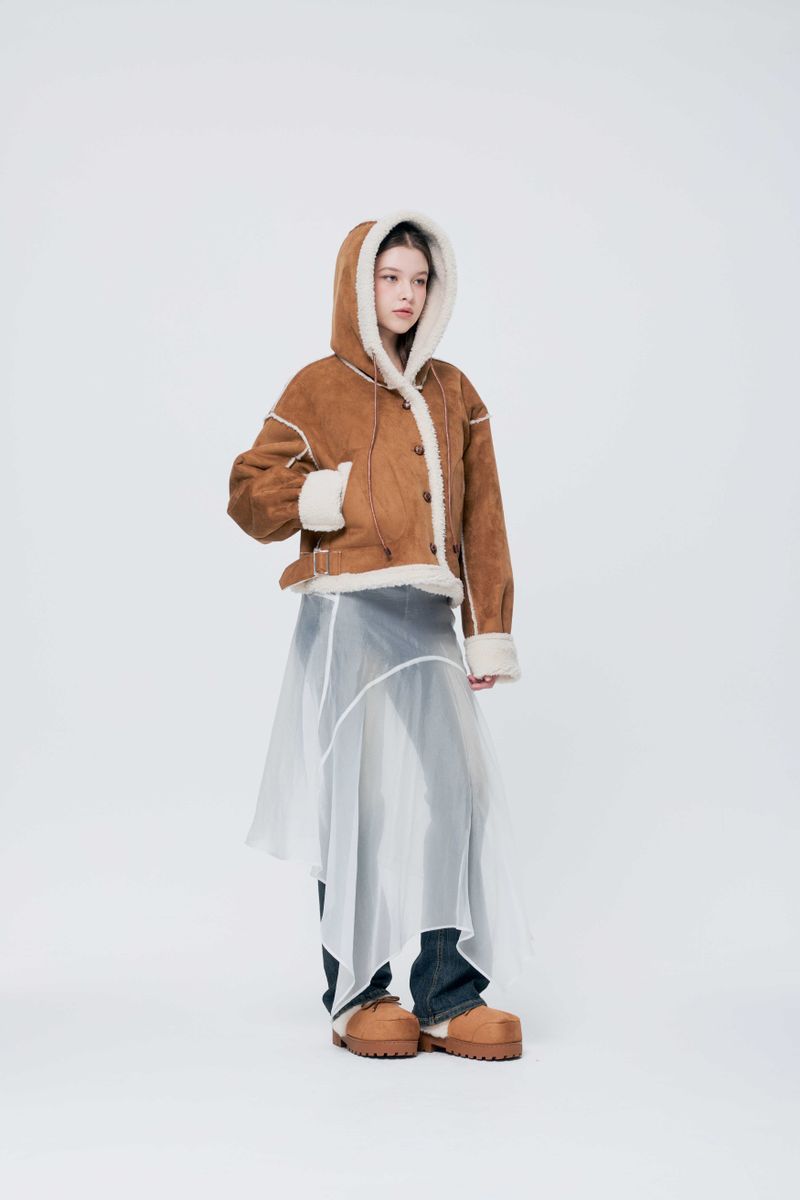 ADORABLE HOOD MUSTANG / CAMEL