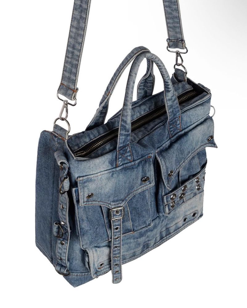 WASH-DENIM SHOULDER BAG (Blue)