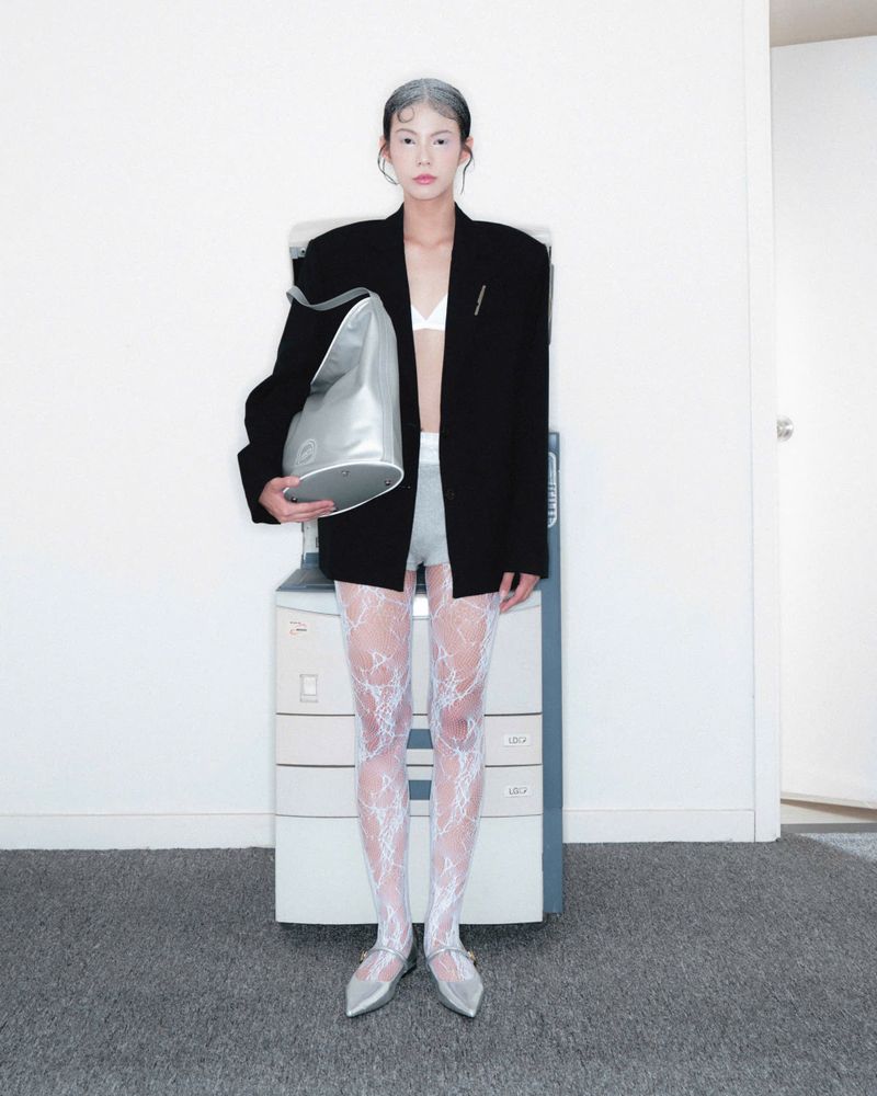 1GET2 BUCKET BAG | SILVER