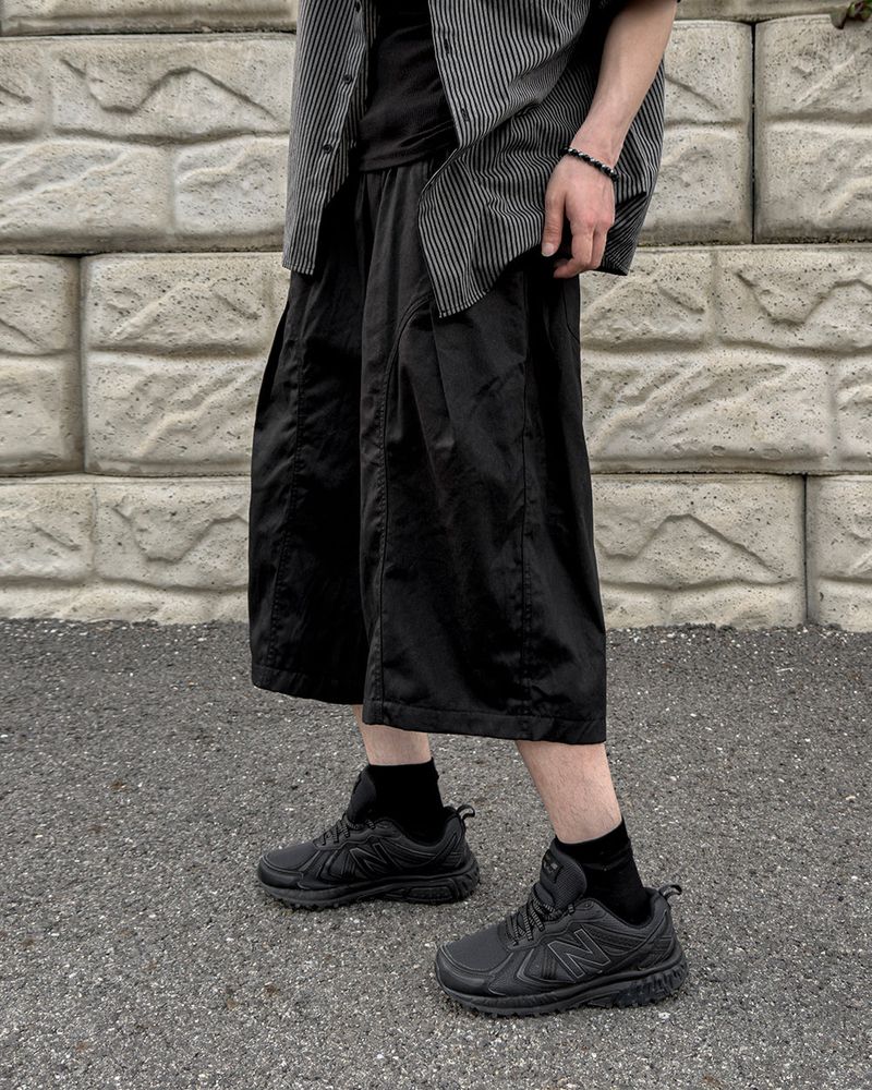 Bascro Cotton Bermuda Pants