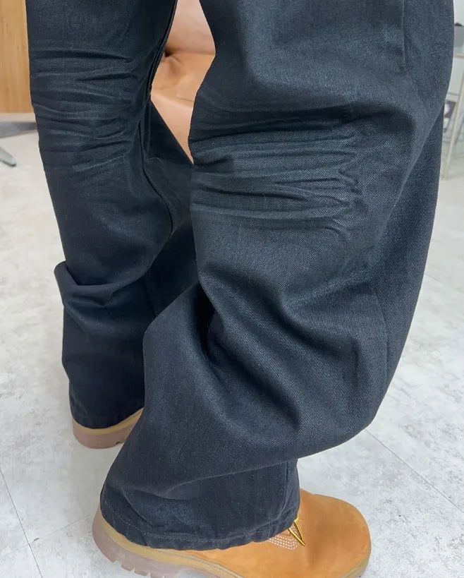 Topel Wrinkle Curved Denim Pants