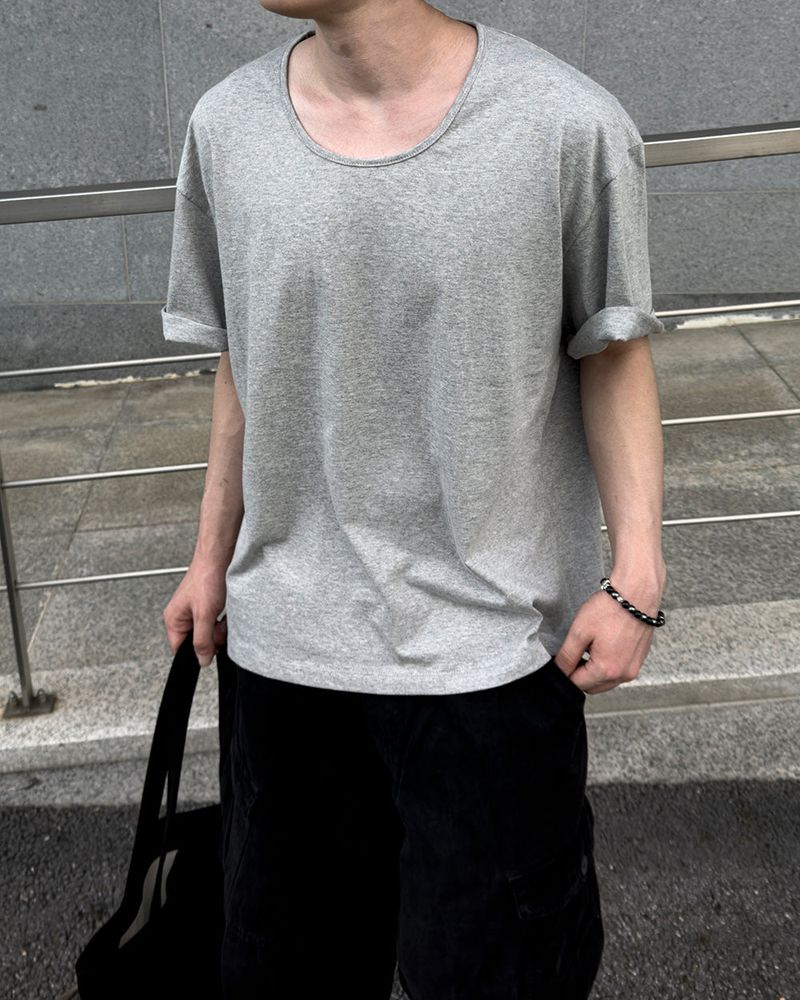 Erne Crop Over U Neck Short Sleeve Tee