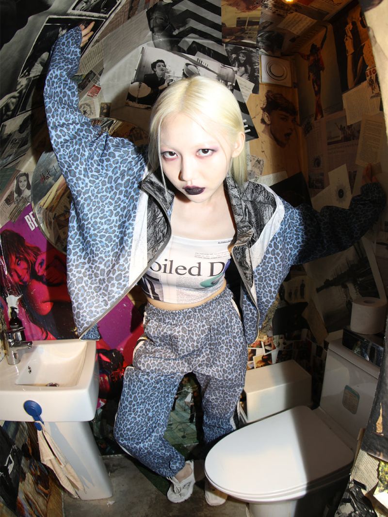 0 3 blue leopard jogger pants